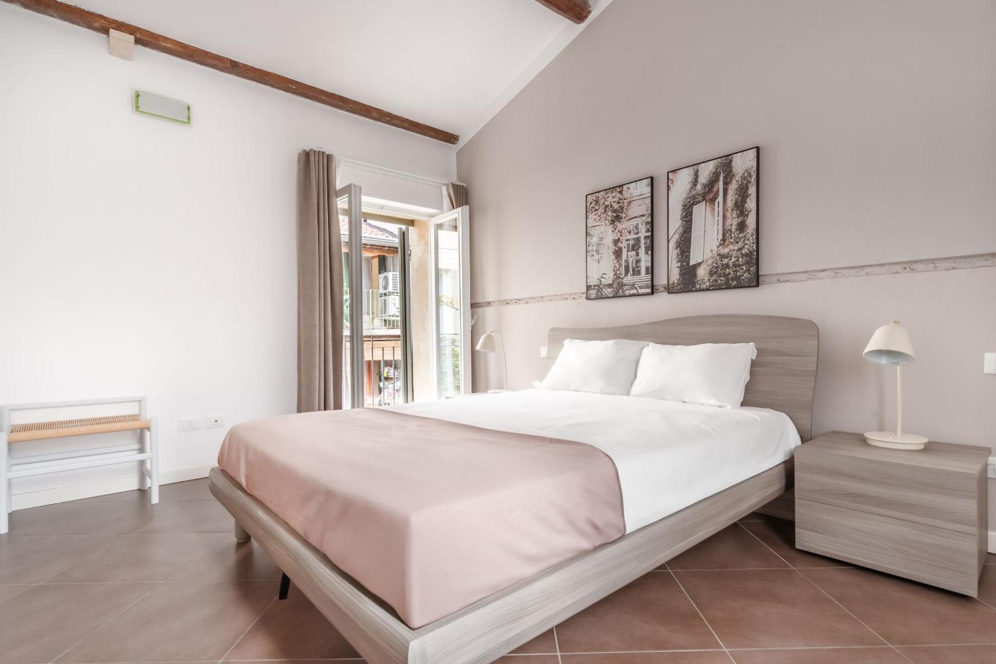 Limehome Verona La Vigna In Citta Luaran gambar