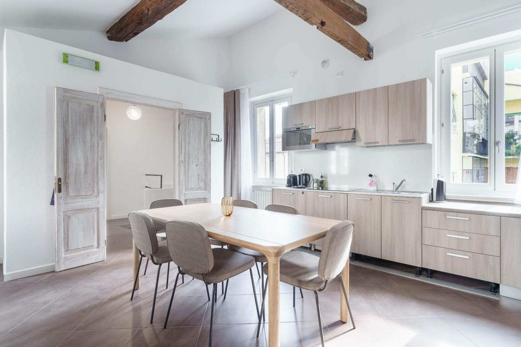 Limehome Verona La Vigna In Citta Luaran gambar